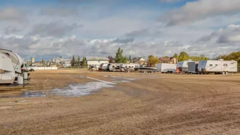 Rv & boat Storage