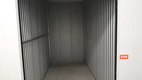 Small sized storage unit