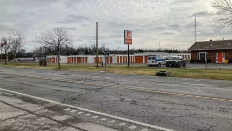 Self Storage units in Cornwall Ontario