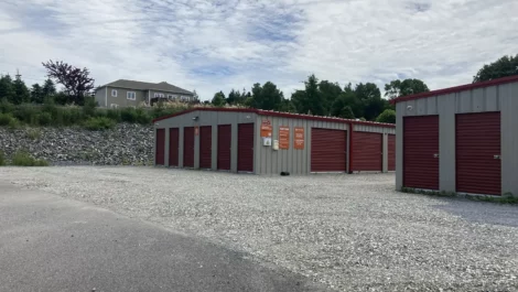 Drive up access to storage units at self storage facility