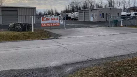 Mini Mall Storage Long Sault