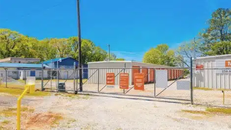 secure self storage facility with gate and fencing