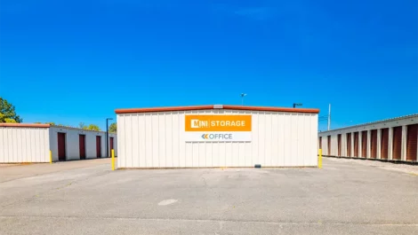 Mini Mall Storage in Moulton, AL