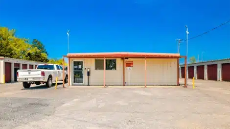 storage facility in Moulton, AL