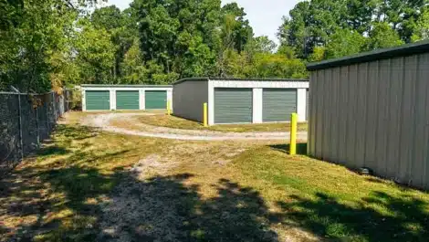 drive up self storage units