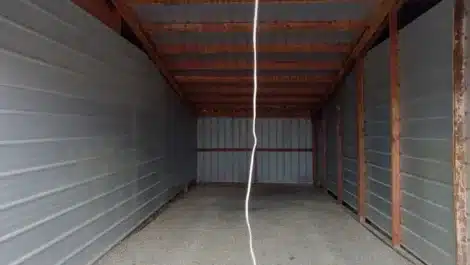 Large sized self storage unit
