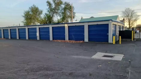 medium drive up self storage units