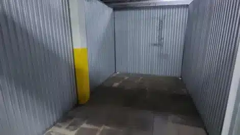 Medium sized self storage unit