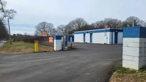 secure keypad access gate for self storage facility