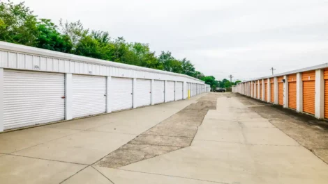 Drive up access storage units Kannapolis NC