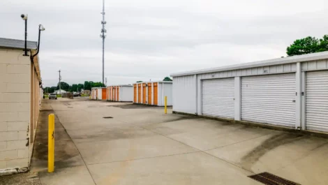 Drive up access storage units Kannapolis NC