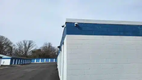 24/7 security camera surveillance