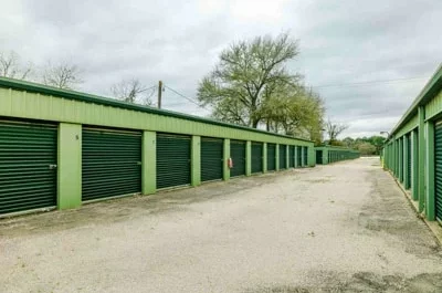 self storage in Splendora