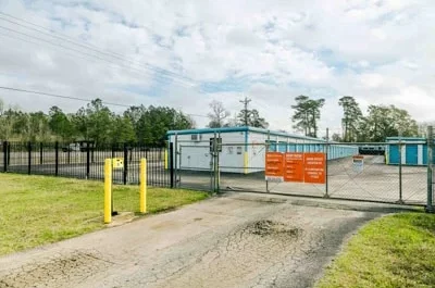 facility gate at Mini Mall Storage in Conroe