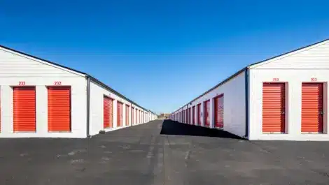 2 rows of small sized self storage units