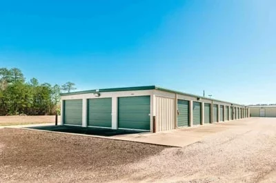 Drive up self storage units at Mini Mall Storage