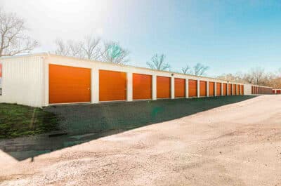 Large and medium drive up self storage units