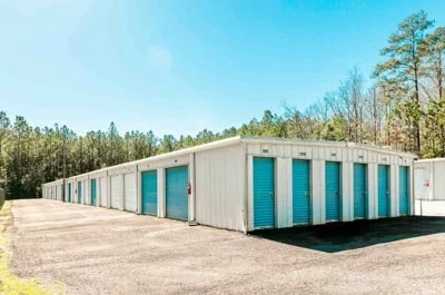 small drive up self storage units