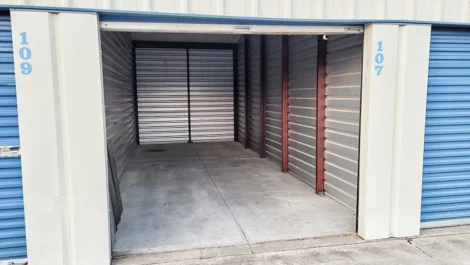 Foxboro unit interior
