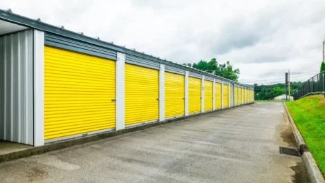 drive up storage units