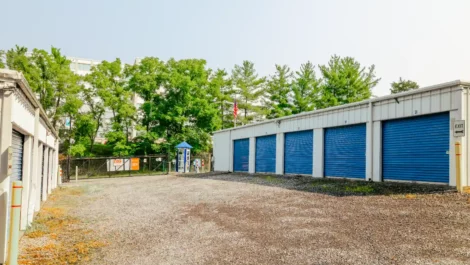 Kingsport unit exterior