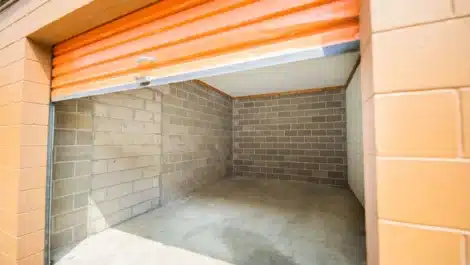 Jackson St unit interior