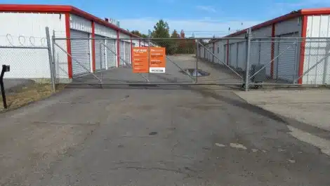 gate fenced self storage facility in Clarksville
