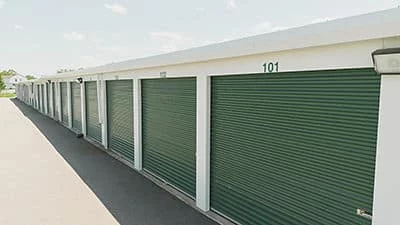 Large sized self storage units