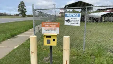 keypad access gate